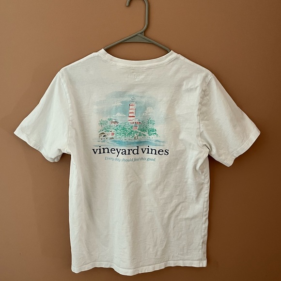 Youth XL Vineyard Vines white t-shirt - Picture 4 of 5